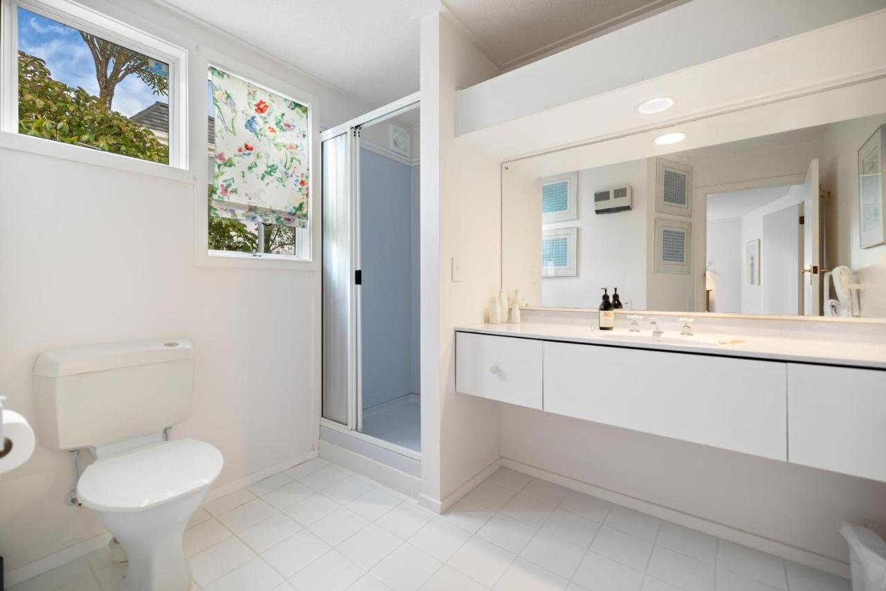 Apartament Charming Views Wanaka Zewnętrze zdjęcie